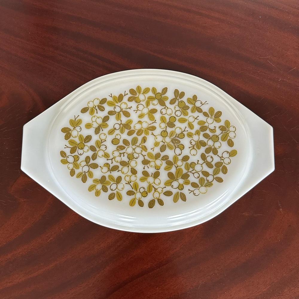 Pyrex Verde Green Casserole Lid 945-C